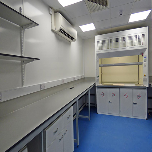 Fume Hoods & Safety Enclosures